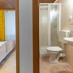 And Pri Urhu 博希尼