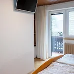 And Pri Urhu 博希尼