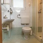 And Pri Urhu 招待所 博希尼