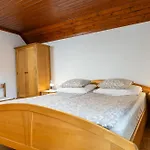 And Pri Urhu 招待所