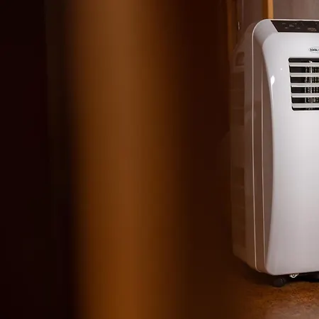 招待所 And Pri Urhu