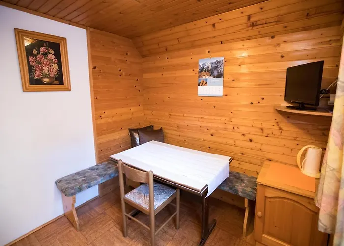 And Pri Urhu 3* Bohinj